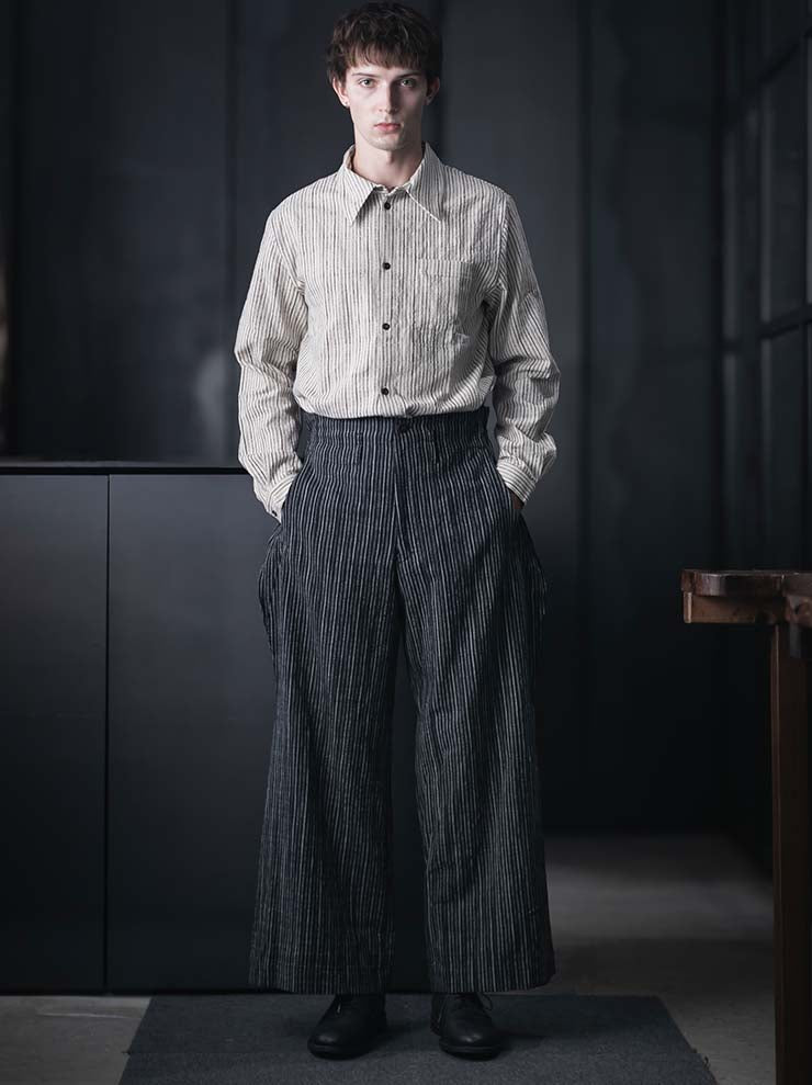individual sentiments<br>UNISEX ラップワイドパンツ / black
