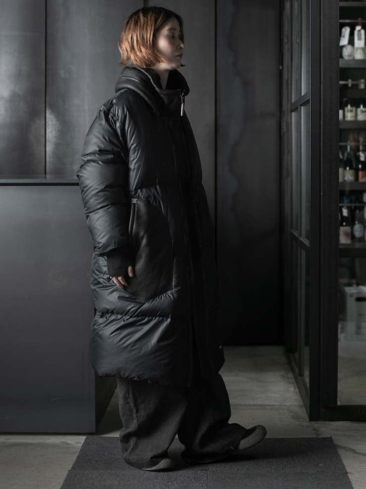 ISAAC SELLAM EXPERIENCE<br>UNISEX Contrast Material Down Coat / NOIR