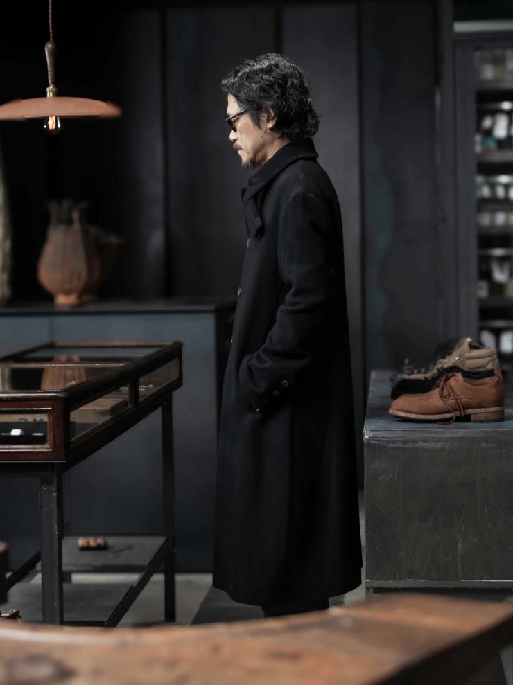 K'ANG<br> UNISEX OVERSIZE SINGLE BREASTED WITH COLLAR CLOSER COAT / BLACK