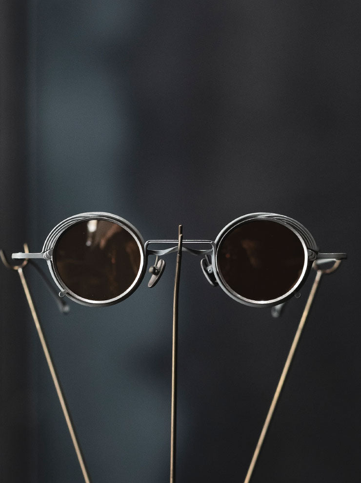 RIGARDS × ZIGGY CHEN<br/>TITANIUMフレームサングラス / VINTAGE GRAY FRAME x SILVER CLIP / RG1008ZC