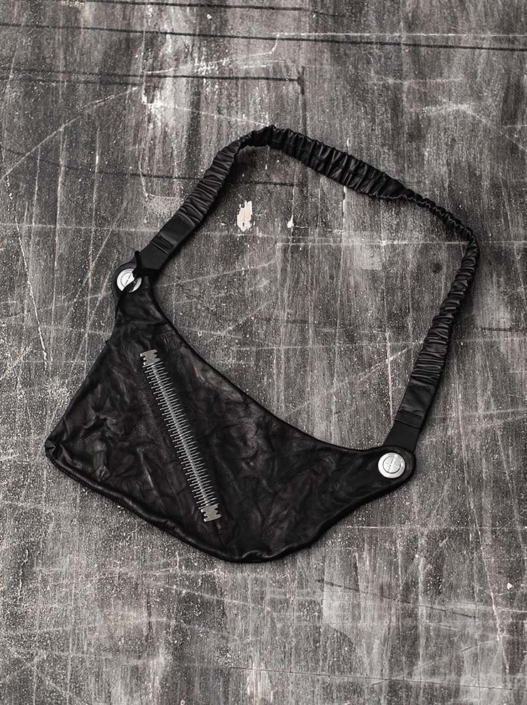ISAAC SELLAM<br> Body bag / NOIR