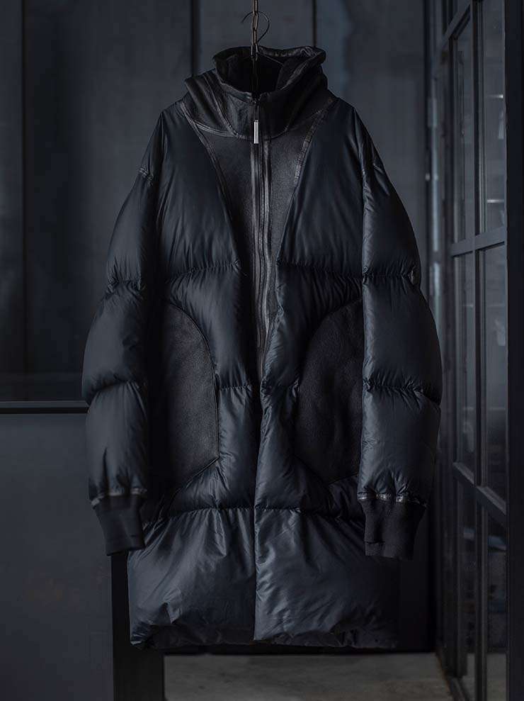 ISAAC SELLAM EXPERIENCE<br>UNISEX Contrast Material Down Coat / NOIR