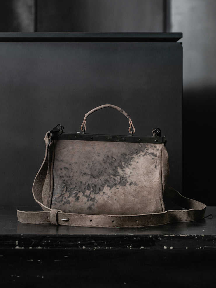 MDK – MIRANDA KALOUDIS<br>PARERCHOMAI BAG LARGE / HORSE LEATHER / TAUPE