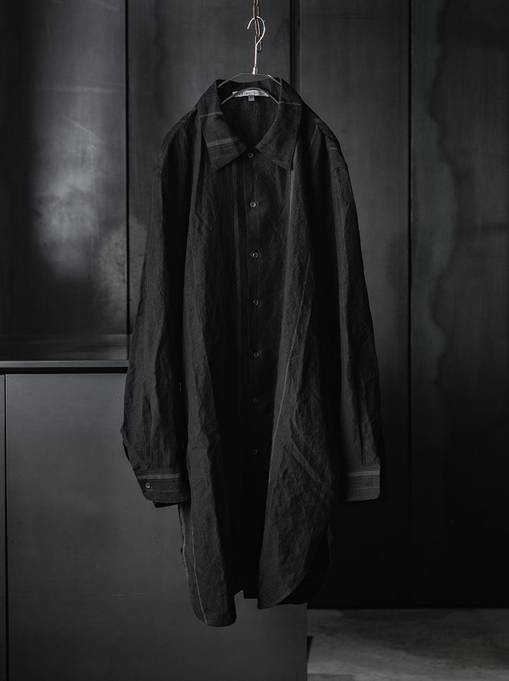 CHIAHUNG SU<br>RELAXED-FIT HAND WOVEN ELONGATE SHIRT / BLACK STRIPE