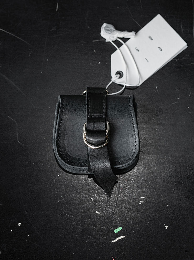 GUIDI<br>レザーコインパース with キーリング W10 BLKT / HORSE FULL GRAIN