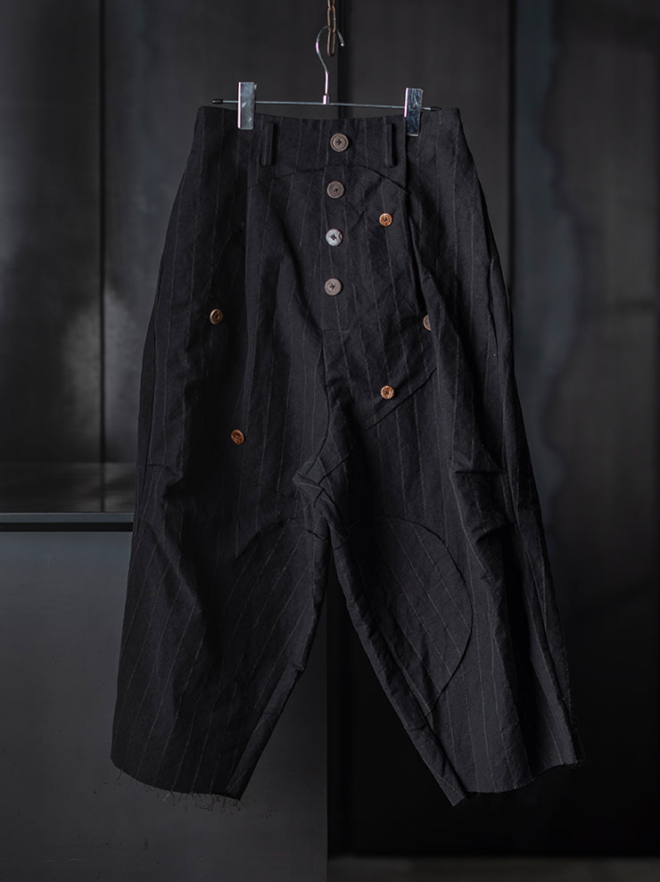 CHIAHUNG-SU<br>MENS HAND WOVEN LOW CROTCH WIDE TROUSER / BLACK STRIPE