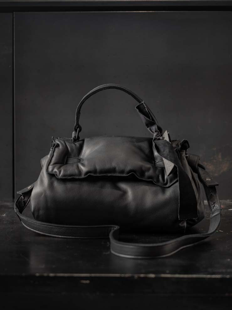 TUFORÉE<br> Leather bag / REAR MEDIUM / BLACK
