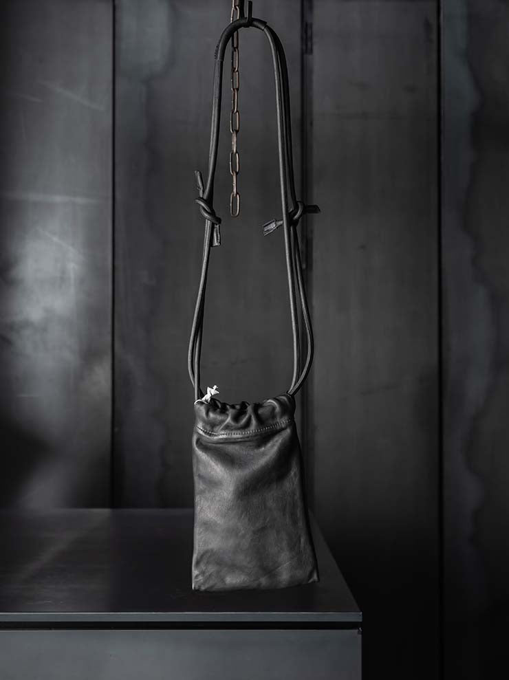GUIDI<br> Large Pocket Bag PKT08 BLKT / SOFT HORSE FULL GRAIN