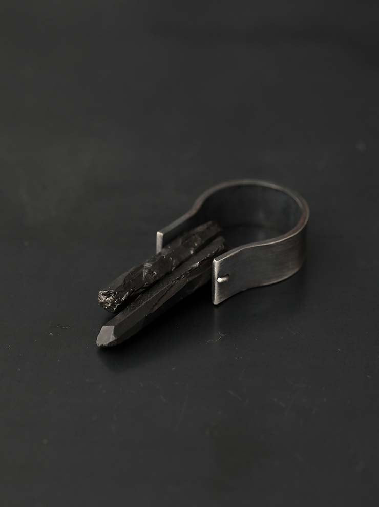 DETAJ<br> MINERAL SILVER RING