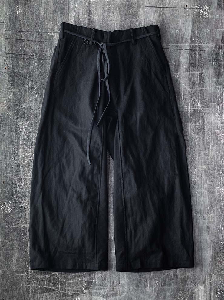 ATELIER SUPPAN <br>MENS LARGE BLACK FRONT CROSSED TROUSERS