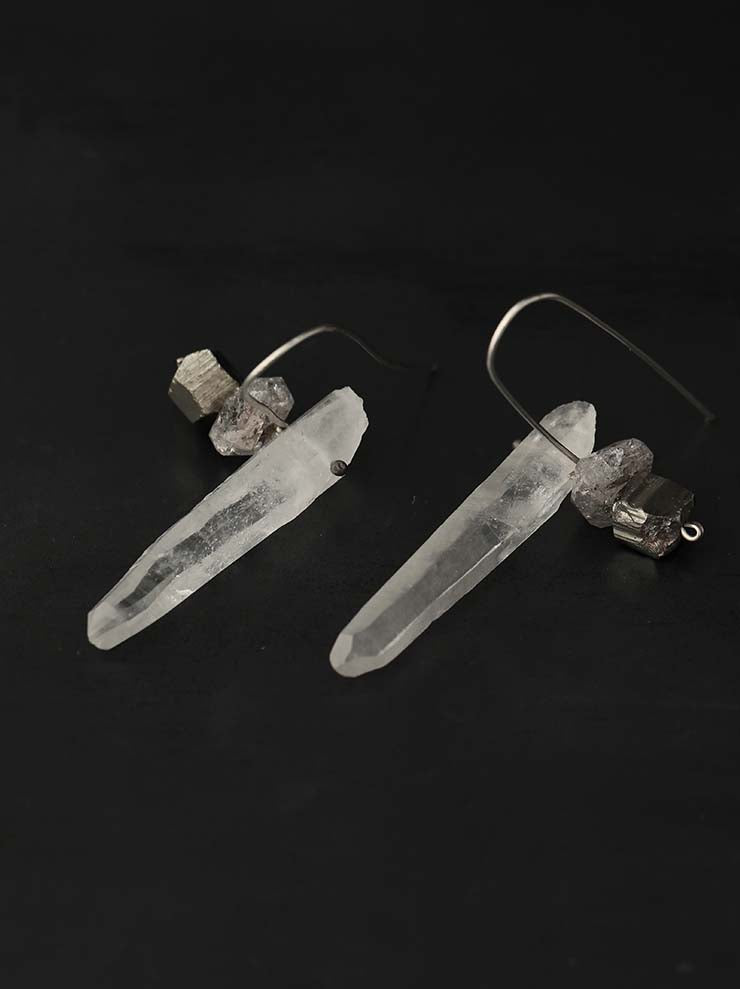 DETAJ<br> MINERAL SILVER EARRING