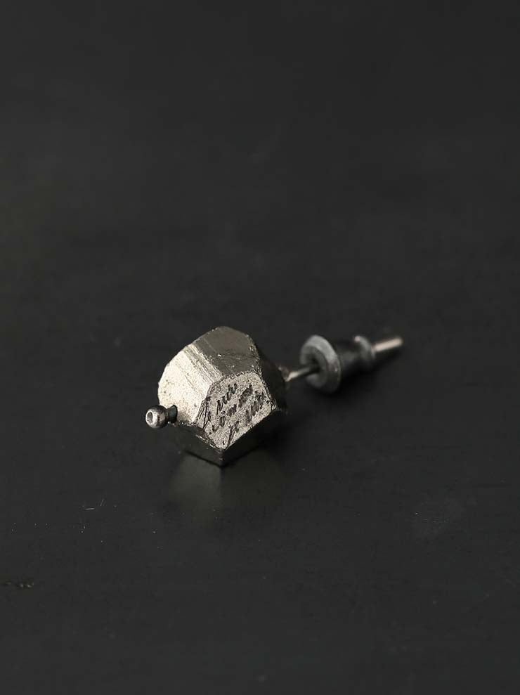 DETAJ<br>MINERAL SILVER EARRING