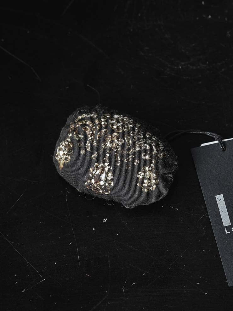 IA LONDON<br>CAMEO BROOCH / DIAMOND SPRAY II PRINT