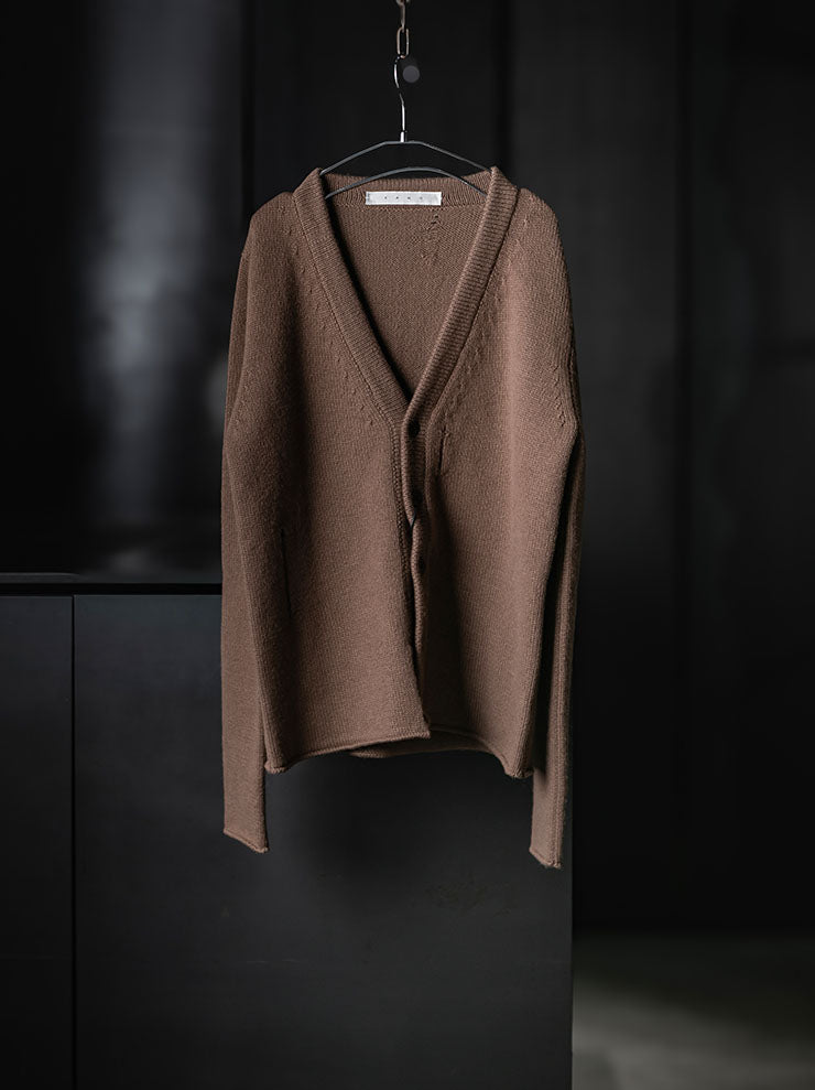 K'ANG<br>UNISEX V-NECK NO-SEAM CARDIGAN / BROWN