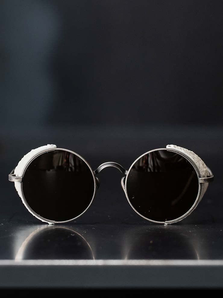 RIGARDS × UMA WANG<br/>STAINLESS STEEL & NATURAL STONES フレームサングラス / VINTAGE GOLD / RG00UW1