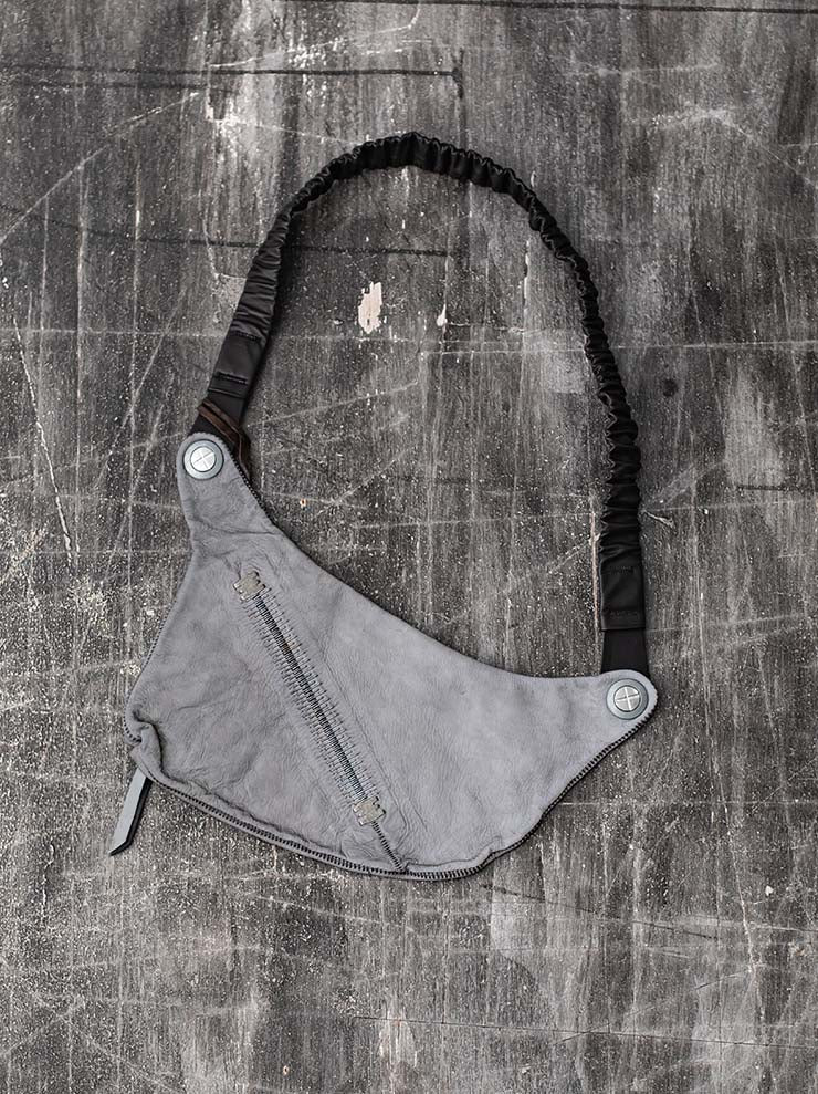 ISAAC SELLAM<br> Body bag / PLOMB reflector