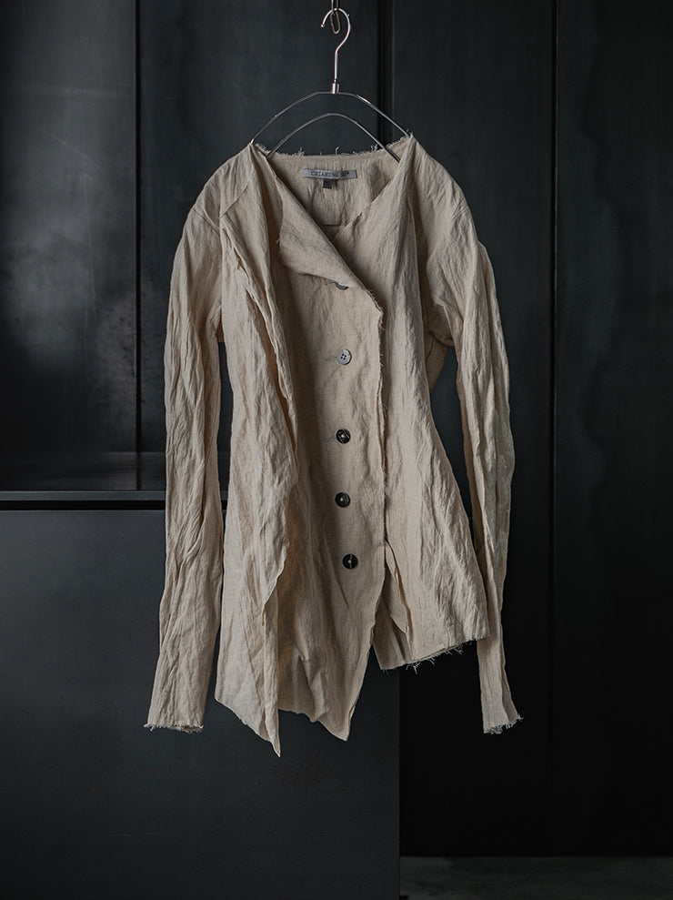 CHIAHUNG SU<br>HAND-DYED & WOVEN LAYERING RAW EDGE BLAZER / ECRU
