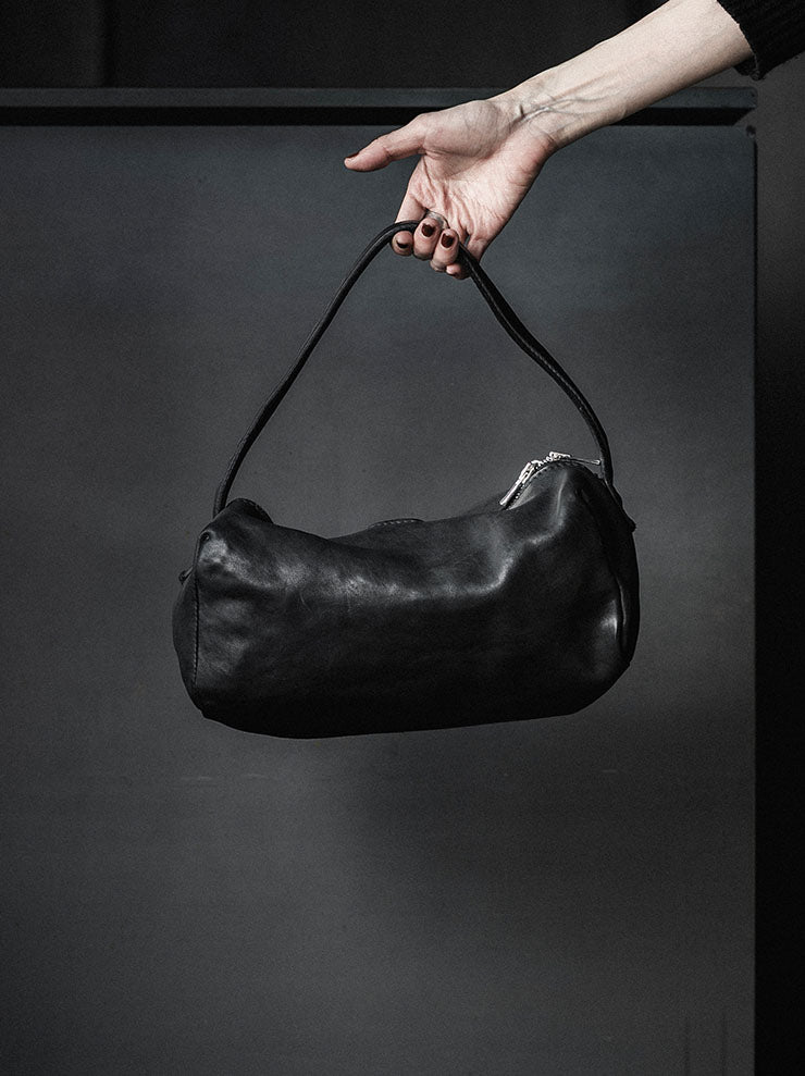 GUIDIスモールハンドルバッグ JAN3 BLKT / SOFT HORSE FULL GRAIN