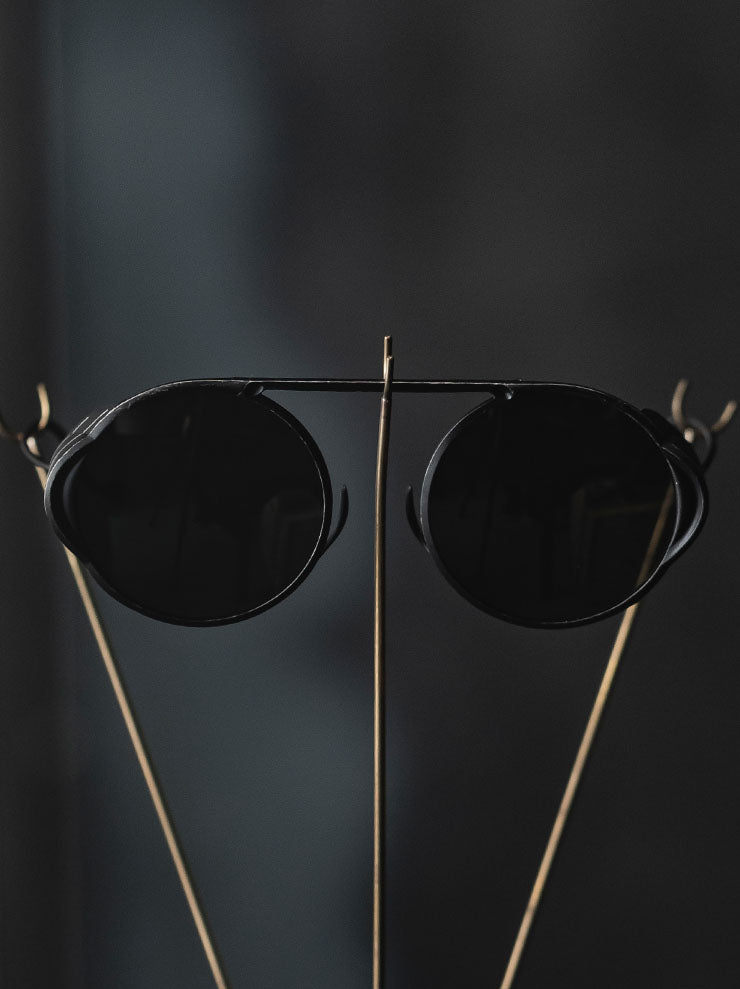 RIGARDS × BORIS BIDJAN SABERI<br/>TITANIUM フレームサングラス / ANTIQUE BRACK / RG1011BBS