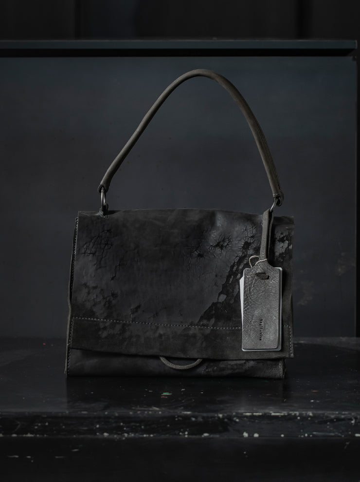 tagliovivo<br>ショルダーバッグ L CULATTA REVERSE / ONYX