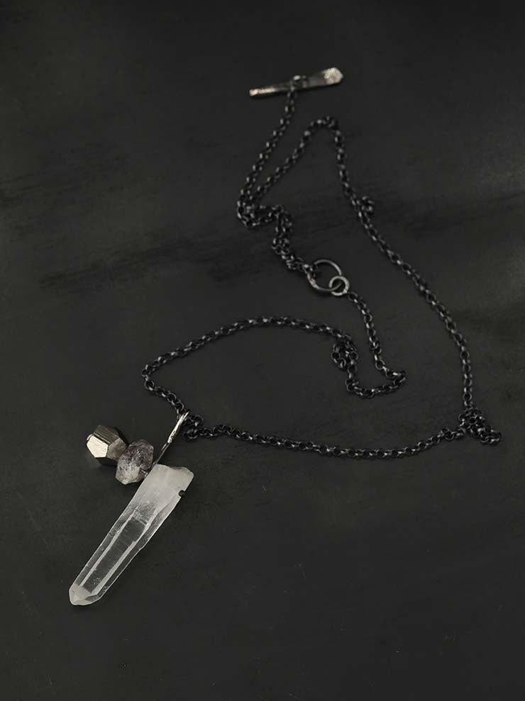 DETAJ<br> MINERAL NECKLACE
