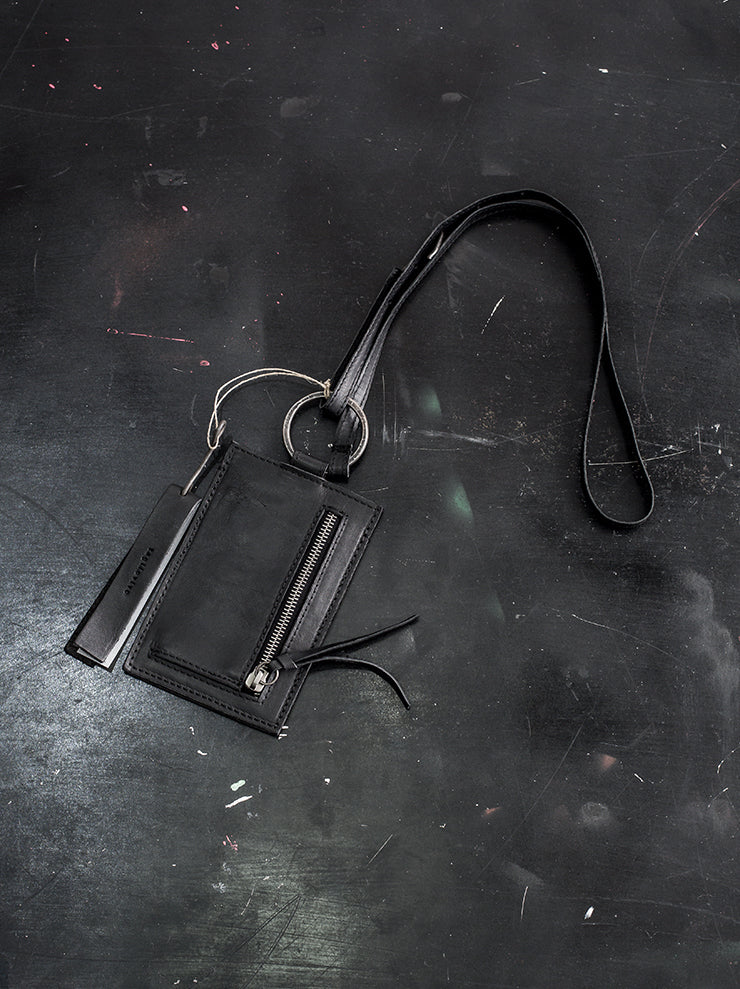 tagliovivo<br> Ring card holder BLACK