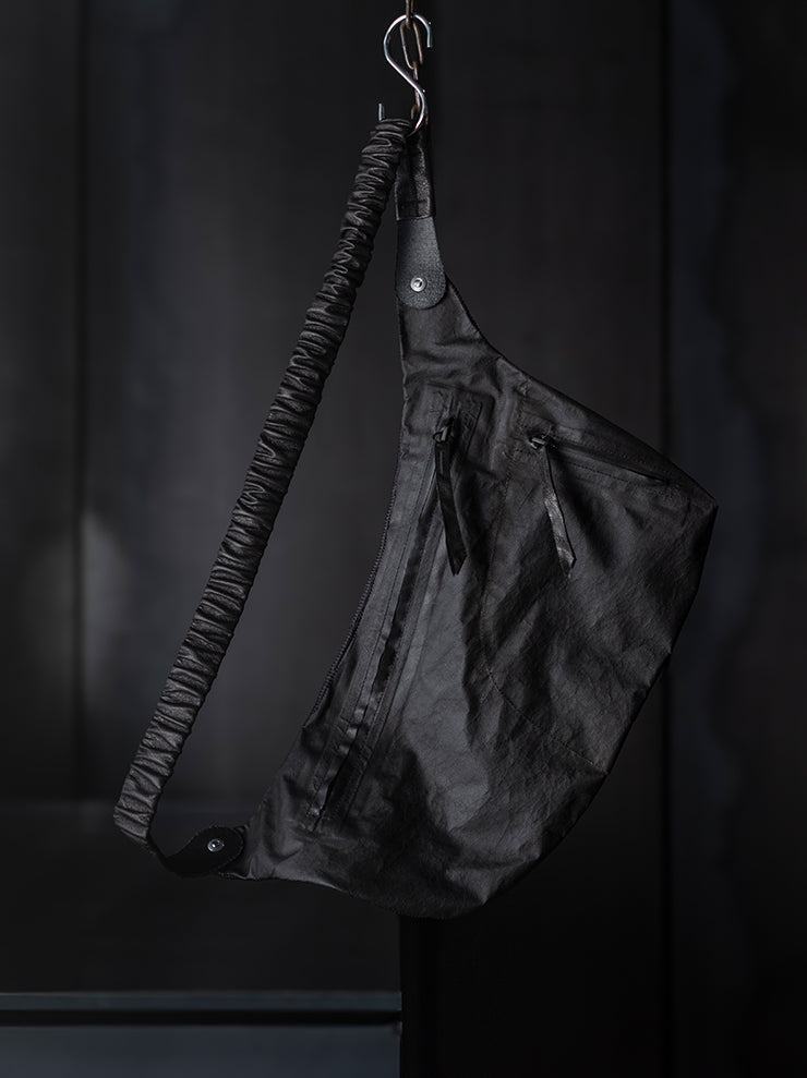 ISAAC SELLAM EXPERIENCE<br> Body bag / NOIR