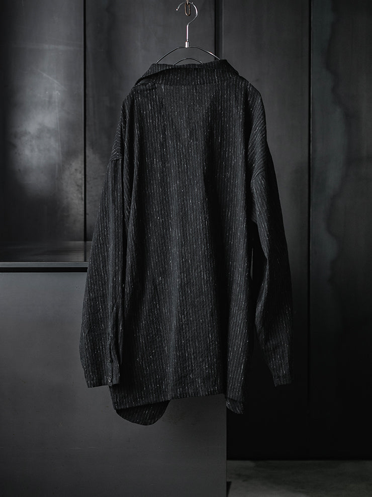 CHIAHUNG SU<br>RELAXED-FIT HAND WOVEN & DYED FLORAL PATCHED SHIRT / BLACK STRIPE