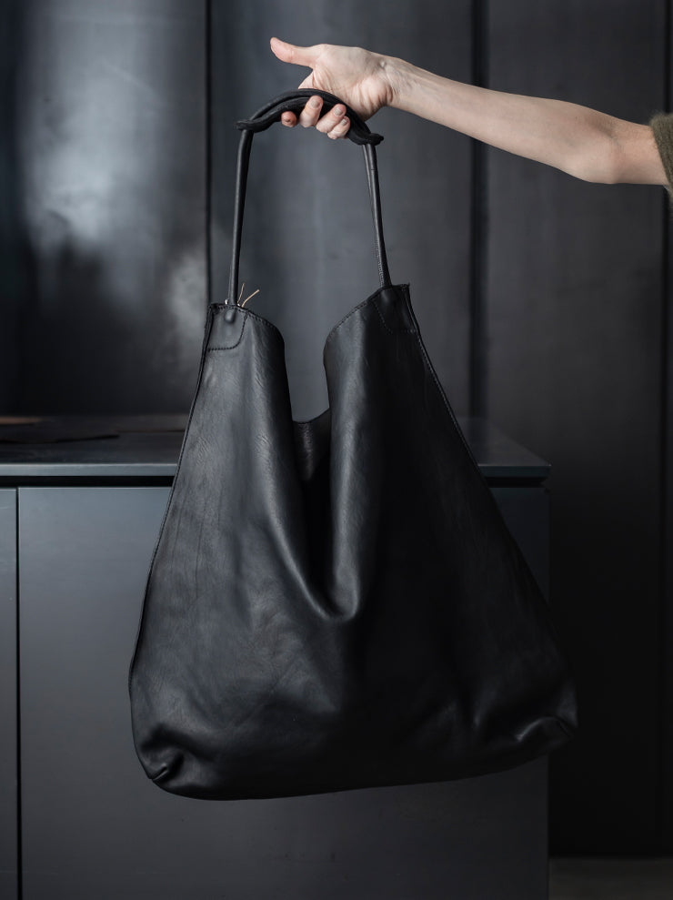 GUIDI<br>レザーショッパーバッグ RF01 BLKT / SOFT HORSE FULL GRAIN