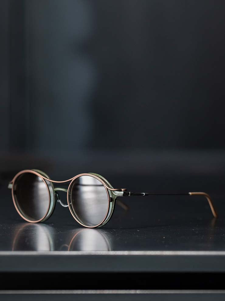RIGARDS × THE VIRIDI-ANNE<br> TITANIUM & STAINLESS STEEL FRAME SUNGLASSES / JADE FRAME x BRONZE CLIP / RG2000TVA