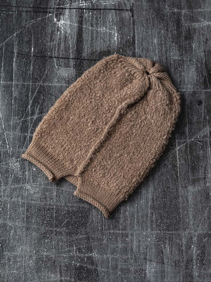 DANIEL ANDRESEN<br>Long beanie ASAFOETIDA / CAMEL