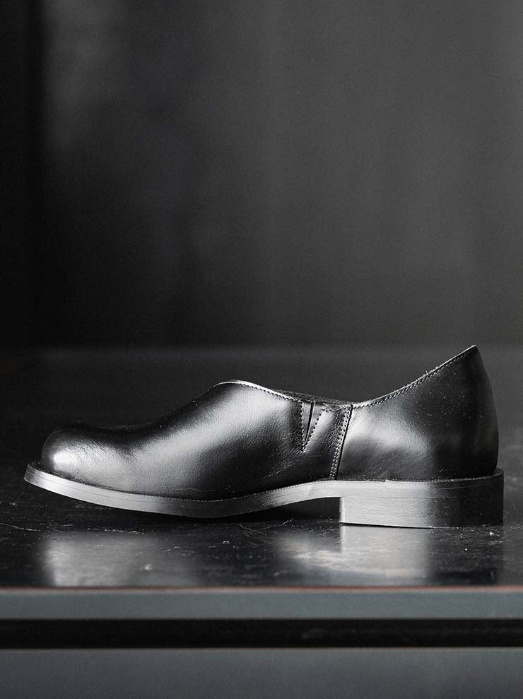 PHILEO<br>CLOG – SLIP-ON LEATHER SHOES / BLACK