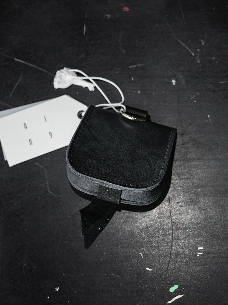 GUIDI<br>レザーコインパース with キーリング W10 BLKT / HORSE FULL GRAIN