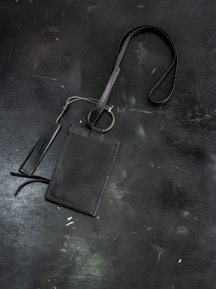 tagliovivo<br> Ring card holder BLACK