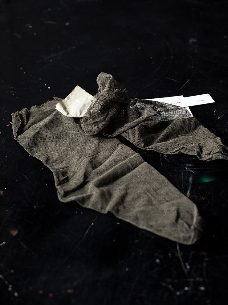 RUNDHOLZ DIP<br> WOMENS tulle socks / KHAKI