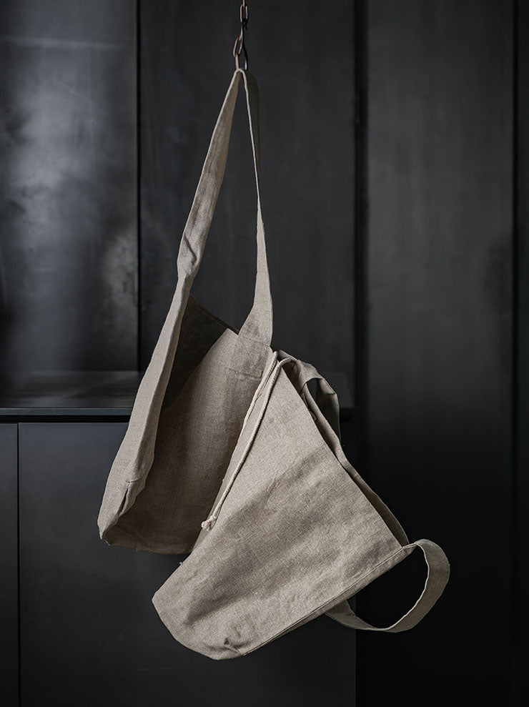 GATHERING<br>DOUBLE BAG / NATURAL