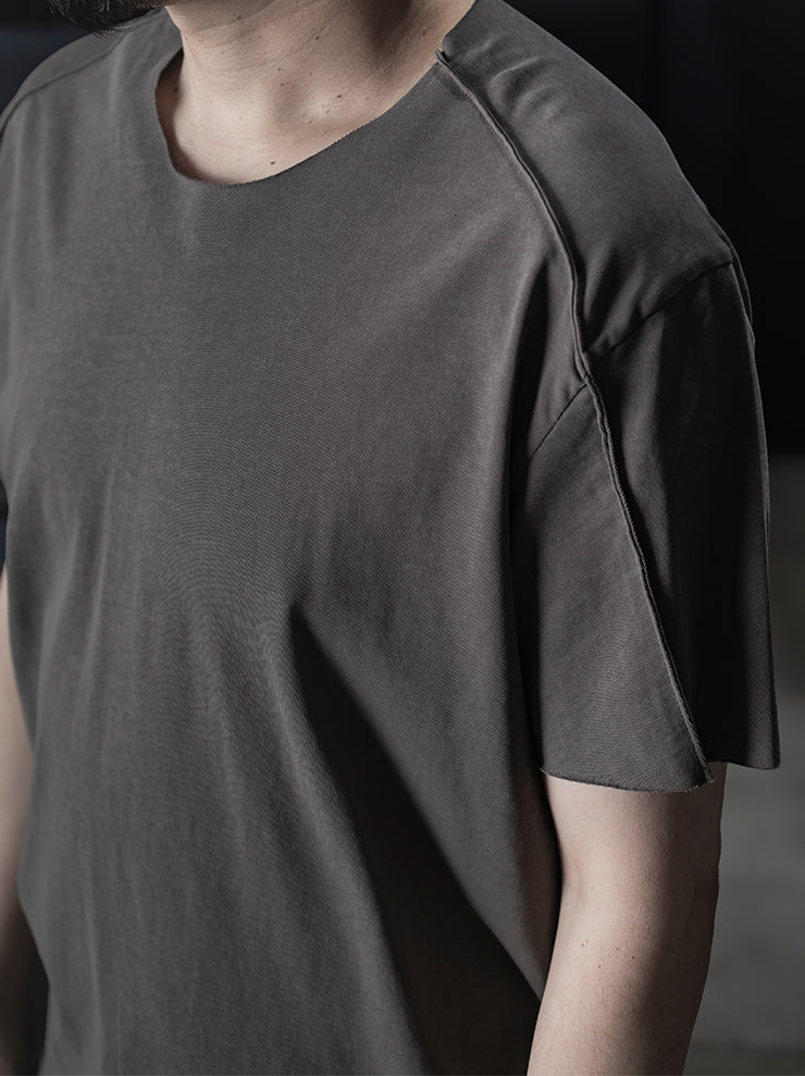 individual sentiments<br />UNISEX ベーシックショートスリーブTシャツ / BROWN GRAY