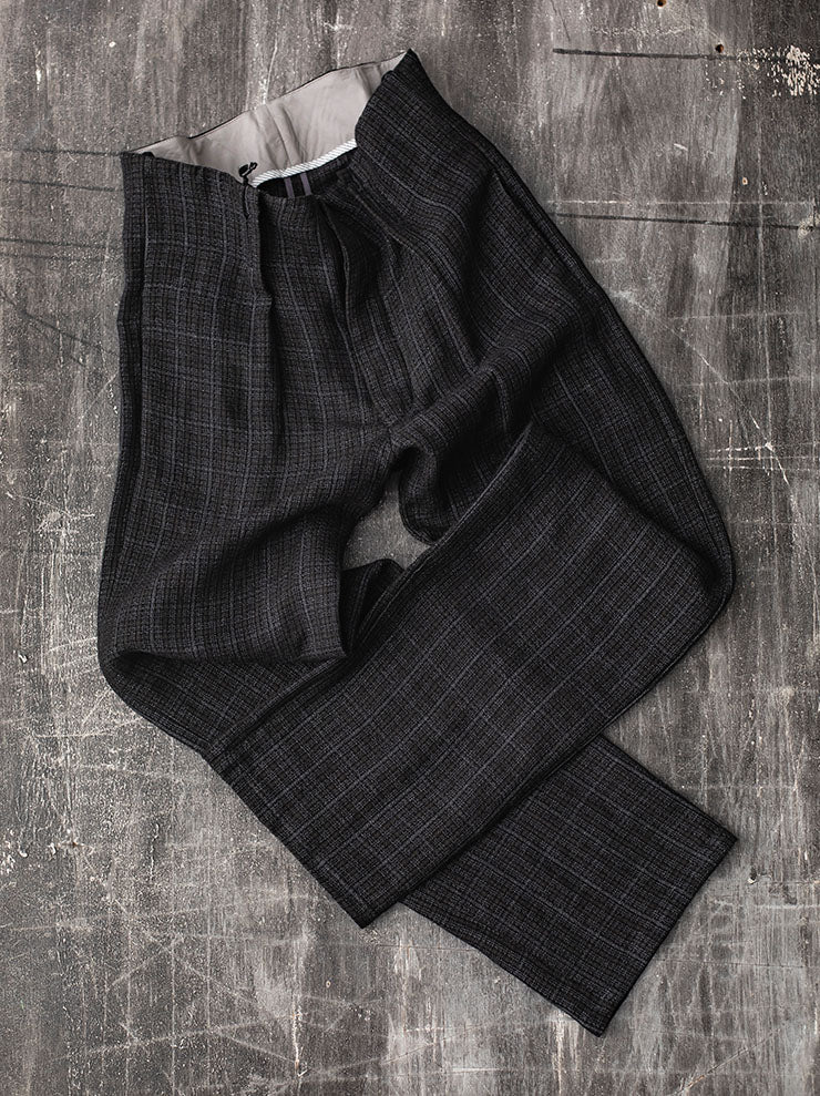 K'ANG<br> UNISEX PLEATED-WAIST WIDE FIT TROUSERS / OFF BLACK