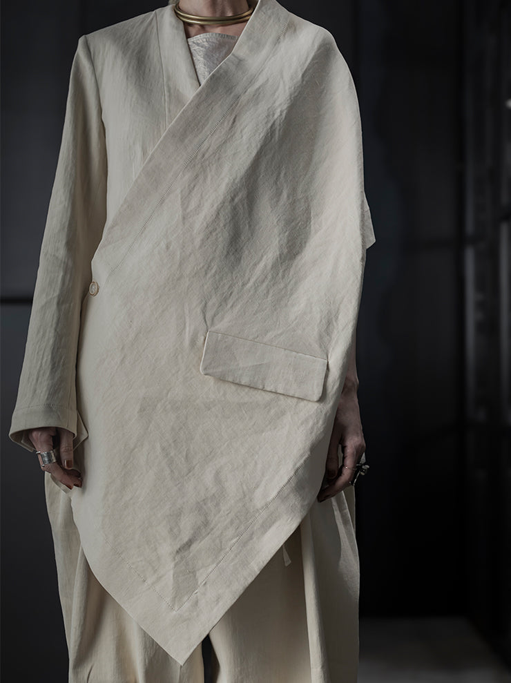 UMA WANG<br> WOMENS ASYMMETRIC JACKET / OFF WHITE
