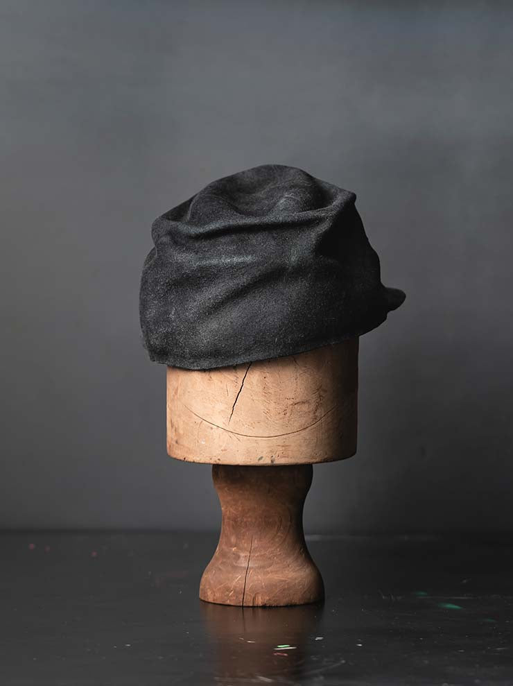 HORISAKI<br>ONE OF A KIND COLLECTION ラビットファーフェルトハンドダイハット OOAK25 NO.45 / GREY MELANGE EB