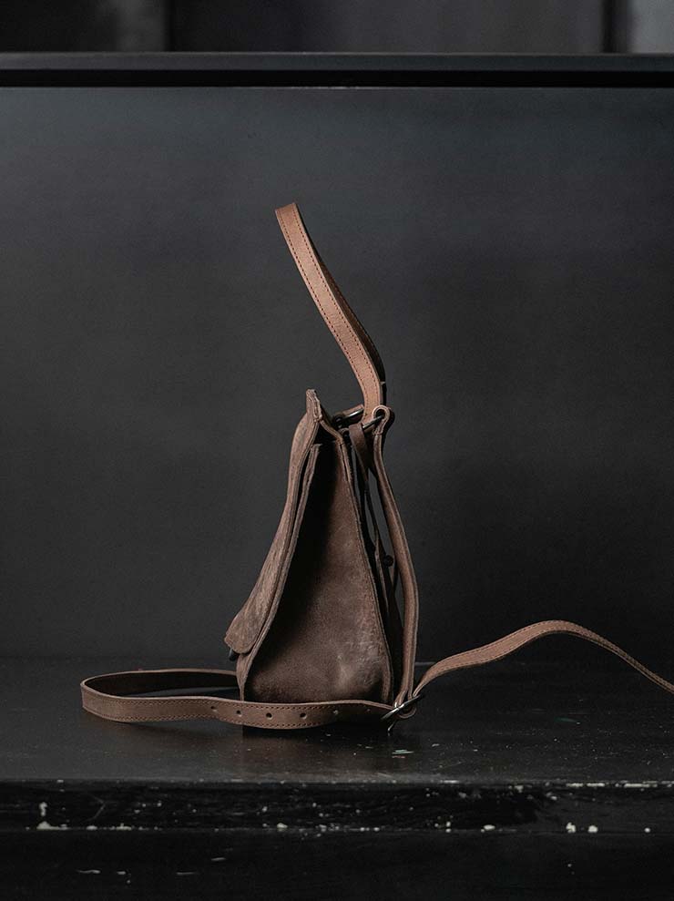 tagliovivo<br>ルナクロスボディバッグ CULATTA REVERSE / Hazel