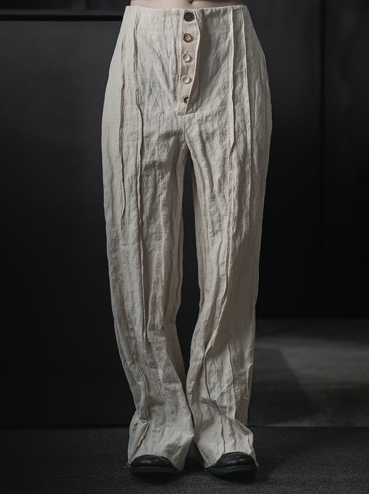 CHIAHUNG SU<br>SLIM-FIT HAND WOVEN PLEATED TROUSERS / ECRU