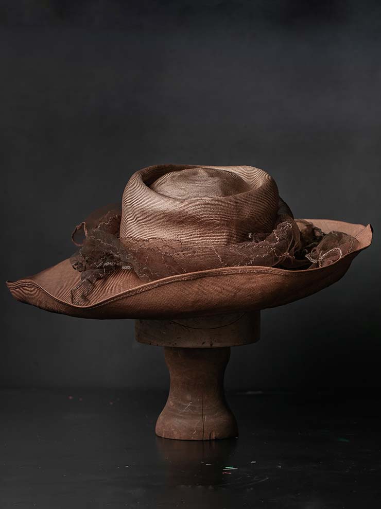 HORISAKI<br> ONE OF A KIND COLLECTION Sisal Straw Hat with Embroidered Veil OOAK25 NO.183 / VARIOUS