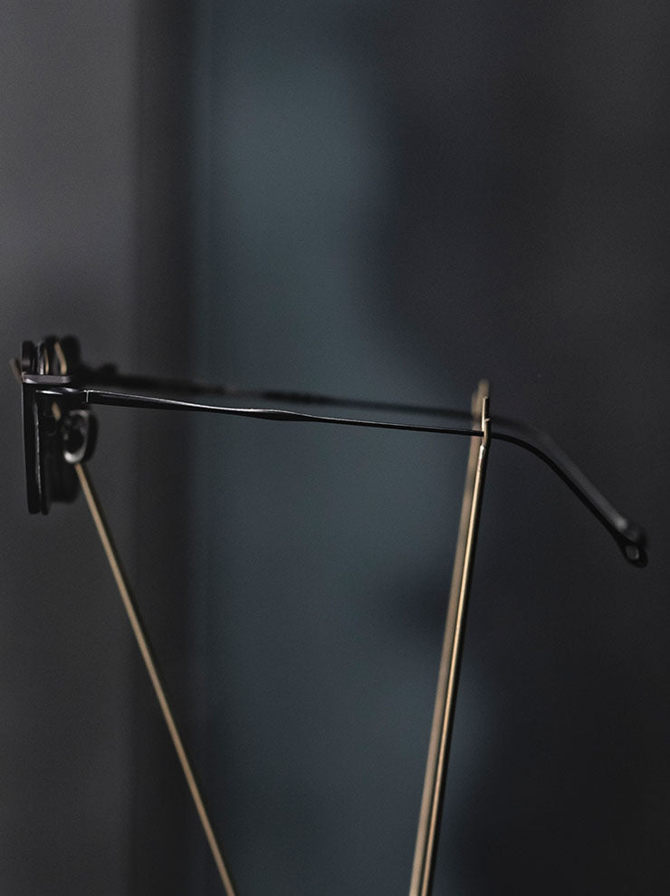 RIGARDS × THE VIRIDI-ANNE<br> TITANIUM & ALUMINIUM FRAME SUNGLASSES / VINTAGE BLACK FRAME x BRONZE CLIP / RG2004TVA