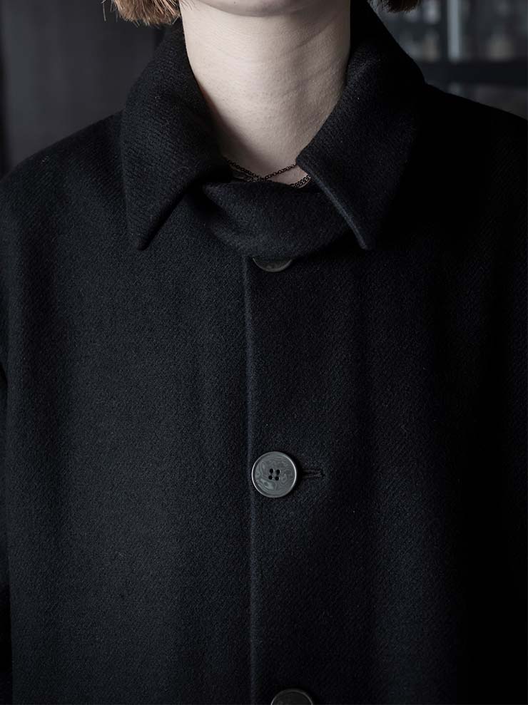 K'ANG<br> UNISEX OVERSIZE SINGLE BREASTED WITH COLLAR CLOSER COAT / BLACK