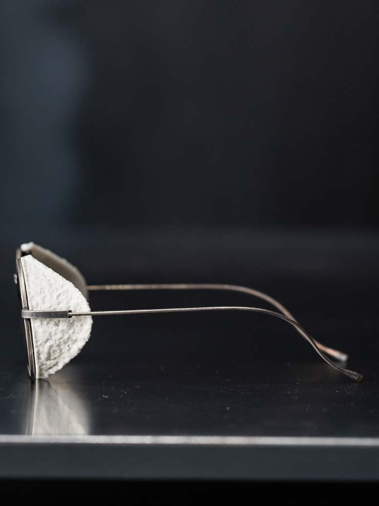 RIGARDS × UMA WANG<br> STAINLESS STEEL & NATURAL STONES FRAME SUNGLASSES / VINTAGE GOLD / RG00UW1