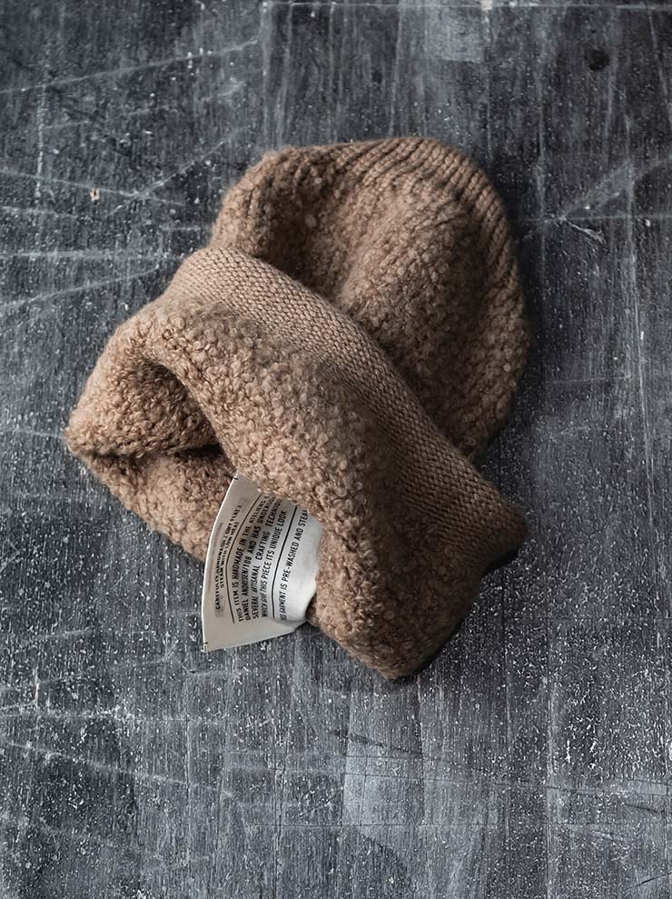 DANIEL ANDRESEN<br>Long beanie ASAFOETIDA / CAMEL