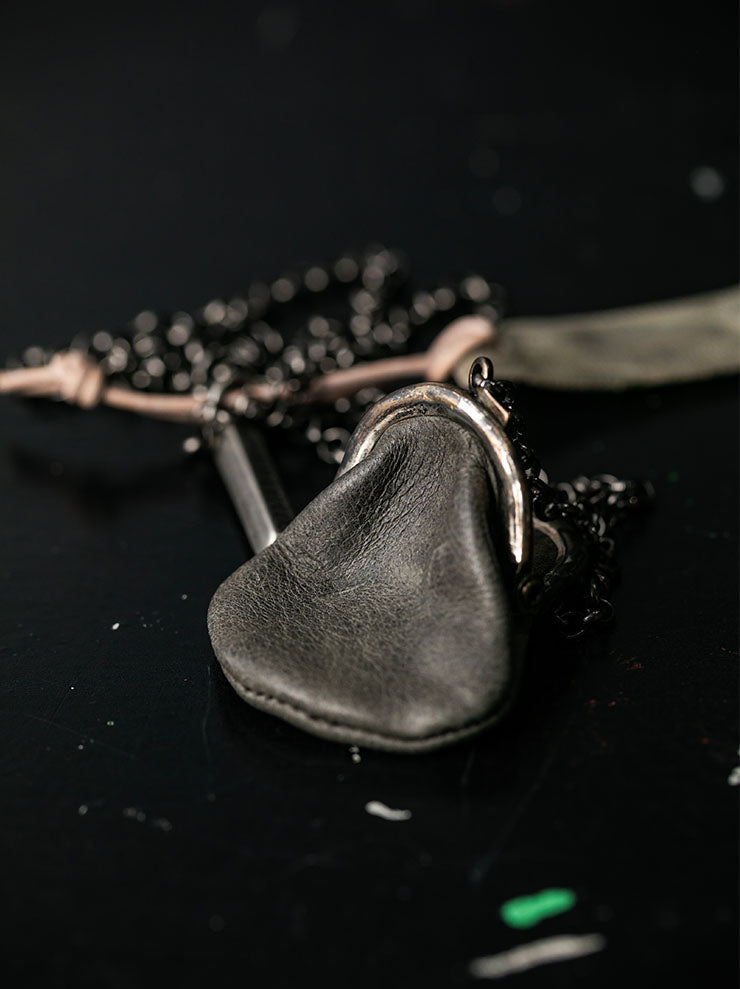 MDK – MIRANDA KALOUDIS<br>PETITE PURSE / COWHIDE LEATHER / DARK GREY