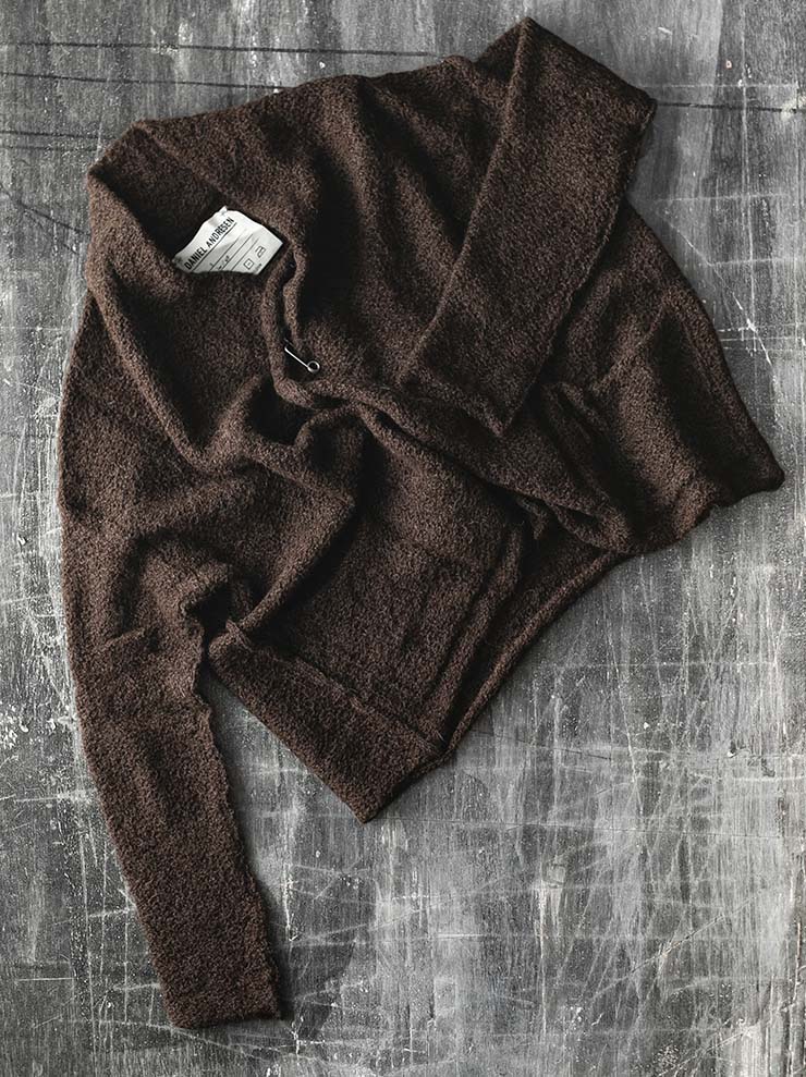 DANIEL ANDRESEN<br> Loose fit cardigan / Brown