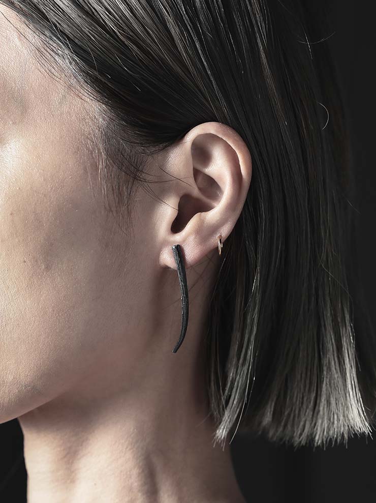 DETAJ<br> HAIR EARRING / BLACK